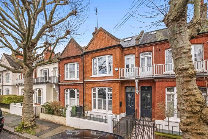 5 Bedroom Terraced House For Sale In Bettridge Road, Parsons Green, SW6