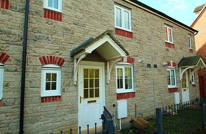 2 Bedroom Terraced House To Rent In Rosedale Close, Hardwicke, Gloucester, GL2