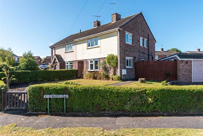 3 Bedroom Semi-Detached House For Sale In St. Edwards Road, Castle Donington, Derby, DE74
