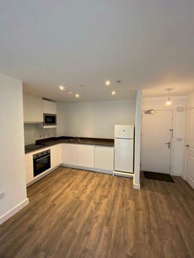 2 Bedroom Flat To Rent In Strutt House, Erasmus Drive, Derby, Derbyshire, DE1