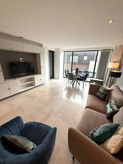 2 Bedroom Flat To Rent In La Falaise, Sainte Adresse, CF64