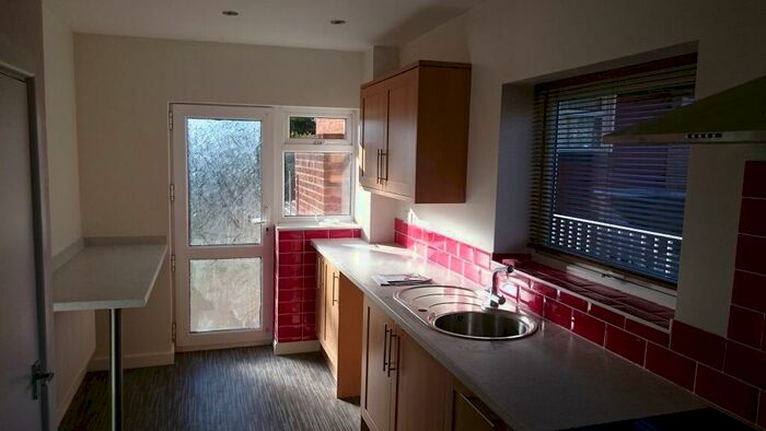 3 Bedroom Terraced House To Rent In Ferncliffe Road, Birmingham, B17