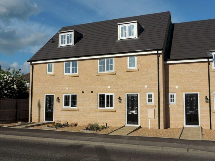 3 Bedroom Terraced House To Rent In South Road, Bourne PE10