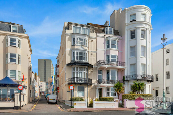 Apartment To Rent In Marine Parade, East Sussex, BN2