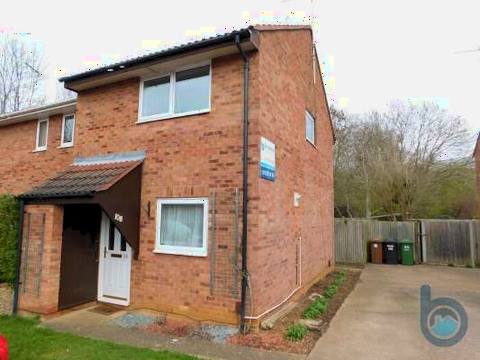 2 Bedroom Semi-Detached House To Rent In Hedgelands, Peterborough, PE4