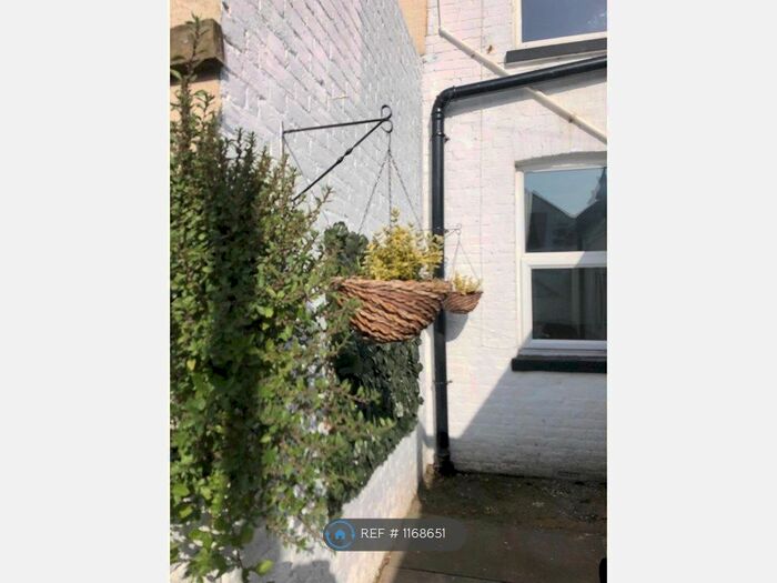 3 Bedroom Terraced House To Rent In Milton Square, Margate, CT9