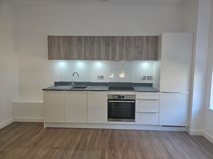 1 Bedroom Apartment To Rent In North Star House, SN2