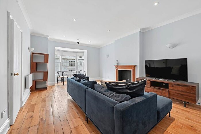 2 Bedroom Property To Rent In Gloucester Terrace, London, W2