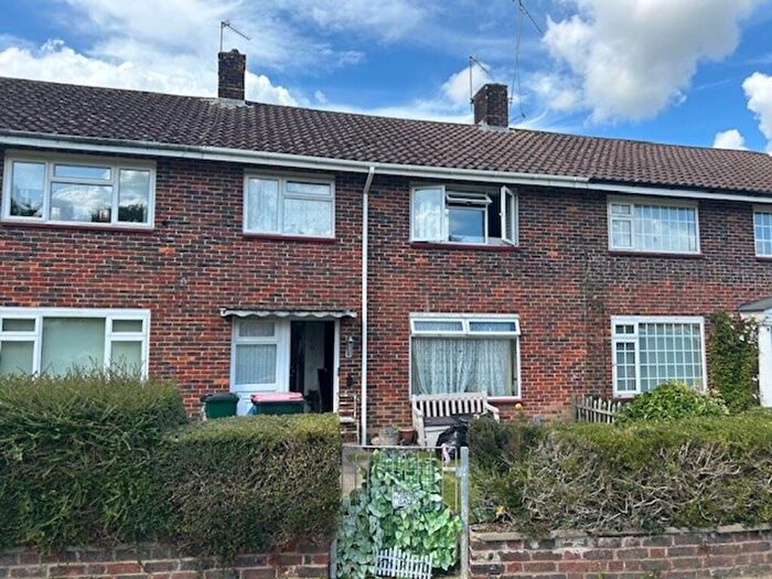 3 Bedroom Terraced House For Sale In Maple Close, Crawley, RH11