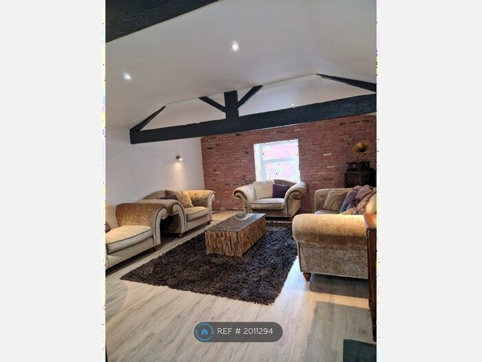 2 Bedroom Flat To Rent In Bull Street, Burnley, BB11