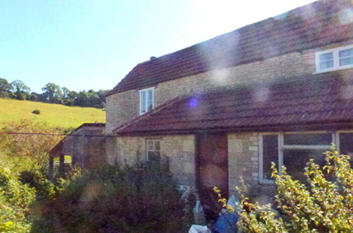 1 Bedroom Cottage To Rent In Slaughterford, Chippenham, SN14