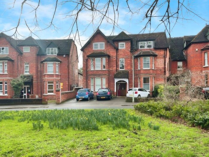 1 Bedroom Flat To Rent In Lansdowne Road, MK40