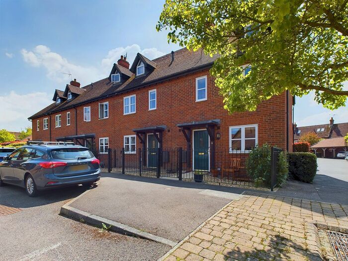 3 Bedroom End Of Terrace House For Sale In Barnes Wallis Avenue, Christ's Hospital, Horsham, RH13