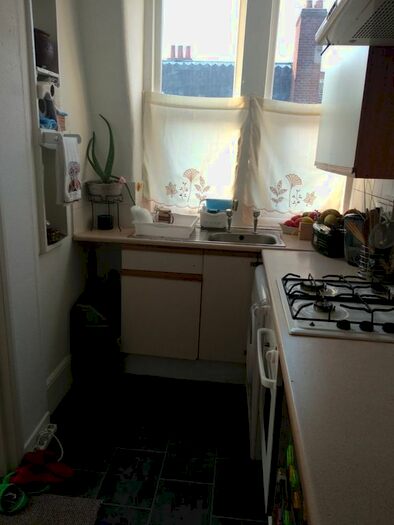 1 Bedroom Flat To Rent In Green Lanes, London, N4
