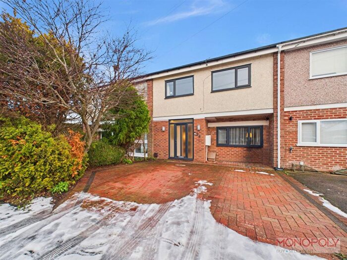 3 Bedroom Terraced House For Sale In Annefield Park, Gresford, Wrexham, LL12