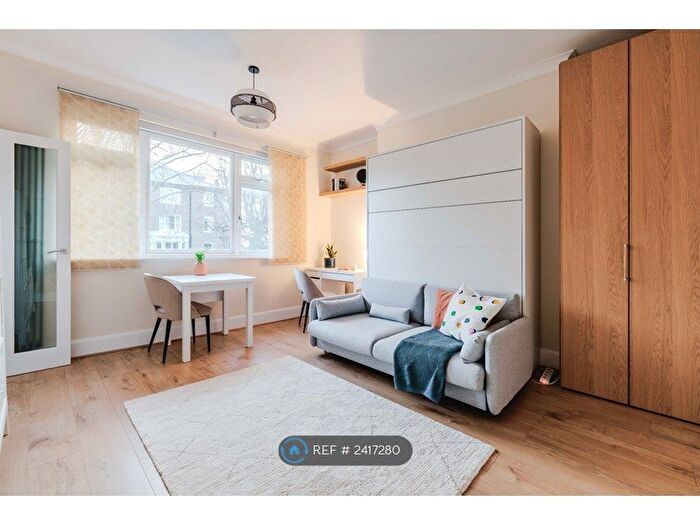 Studio To Rent In Primrose Gardens, London, NW3