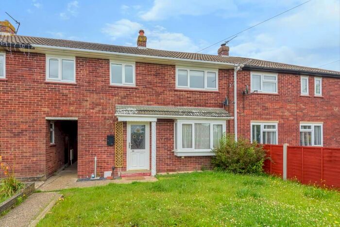 3 Bedroom Terraced House For Sale In Thatcham, Berkshire, RG19
