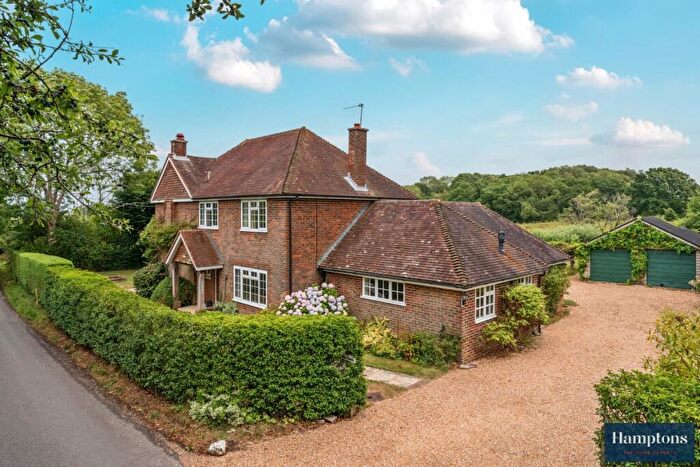 4 Bedroom Detached House To Rent In Hayes Lane Horsham, RH13