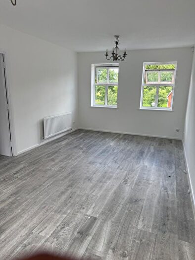 2 Bedroom Flat To Rent In Park View, Queens Road, Manchester, M9