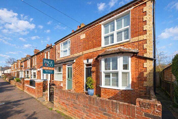 4 Bedroom Semi Detached House For Sale In Heaton Road, Canterbury, CT1