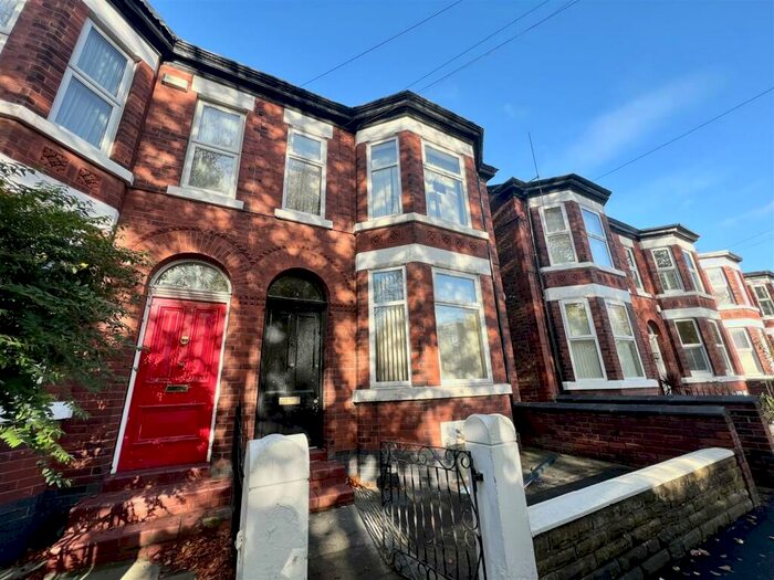 1 Bedroom Flat To Rent In Kennerley Road, Stockport, SK2