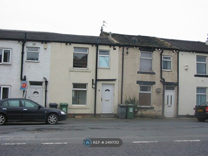 2 Bedroom Terraced House To Rent In Manns Buildings, Batley, WF17