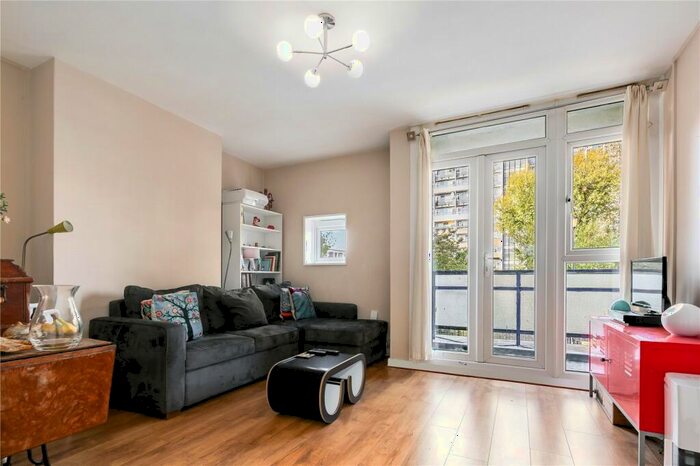 1 Bedroom Flat To Rent In Weymouth Court, Weymouth Terrace, London, E2