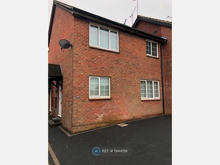 1 Bedroom Terraced House To Rent In Sudeley Gardens, Hockley, SS5