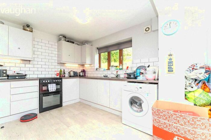 1 Bedroom Semi-Detached House To Rent In Norwich Drive, Brighton, BN2