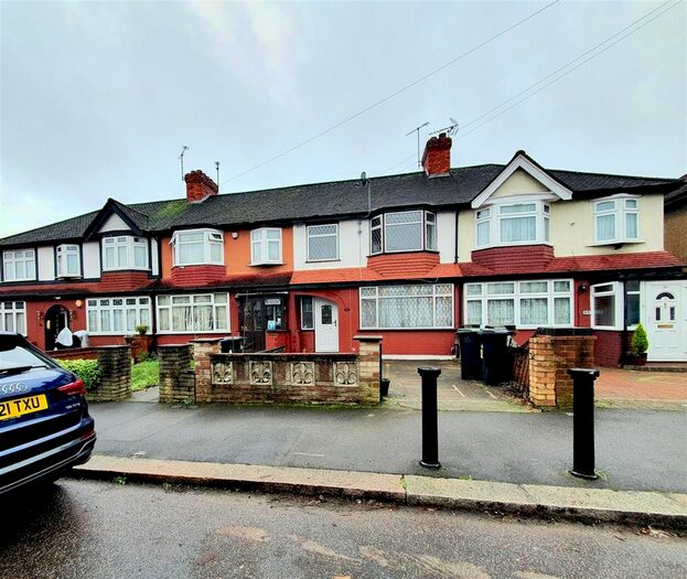 3 Bedroom Terraced House To Rent In Rugby Avenue, London N9