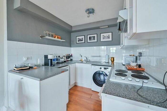1 Bedroom Flat To Rent In New Cavendish Street, Fitzrovia, London, W1W
