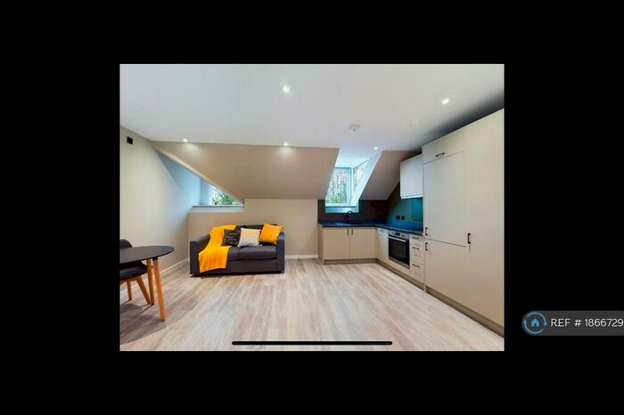 Studio To Rent In Unit, Lower Earley, Reading, RG6