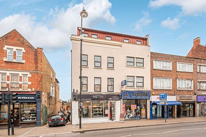 1 Bedroom Flat To Rent In Mitcham Road, Tooting, London, SW17