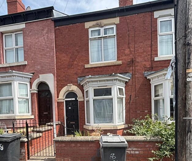 4 Bedroom House To Rent In Vincent Road, Sheffield, S7