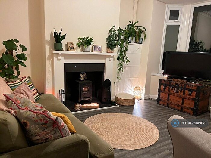 2 Bedroom Terraced House To Rent In Lea Road, Gainsborough, DN21