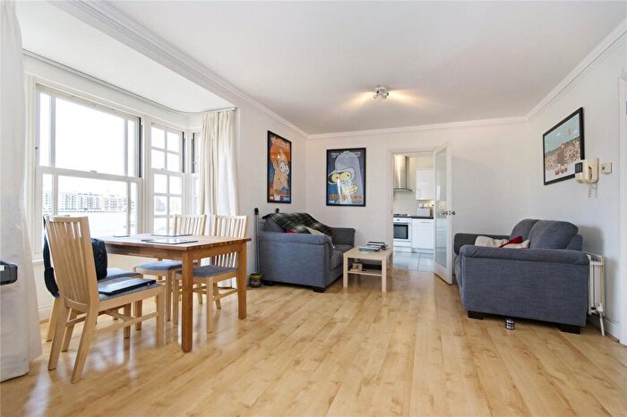 2 Bedroom Apartment To Rent In Rotherhithe Street, Rotherhithe, London, SE16