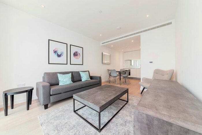 1 Bedroom Property To Rent In Sky Gardens, Wandsworth Road, Nine Elms, London, SW8