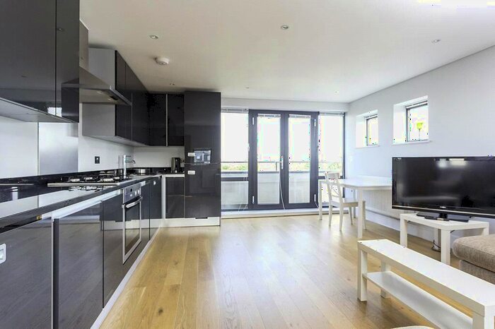 2 Bedroom Penthouse To Rent In Liverpool Road, London, N1