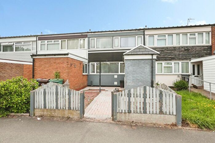 3 Bedroom Terraced House For Sale In Auckland Drive, Birmingham, B36