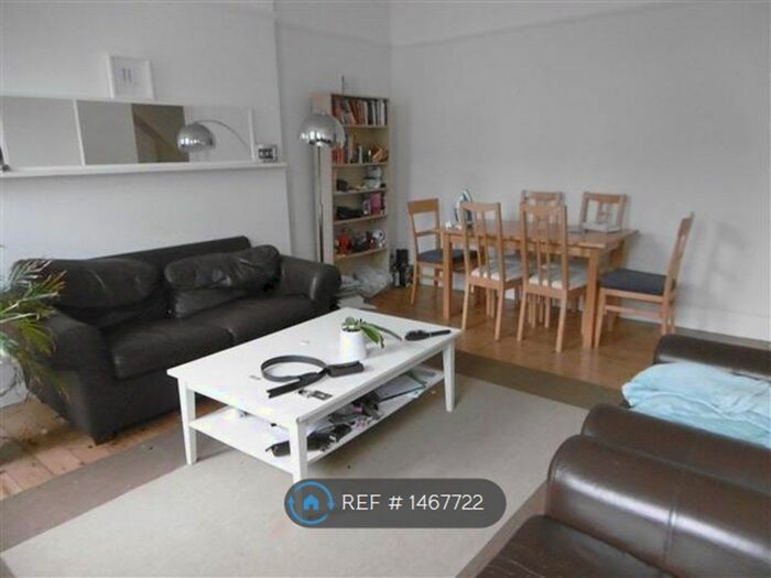 1 Bedroom Flat To Rent In Warwick Road, London, SW5