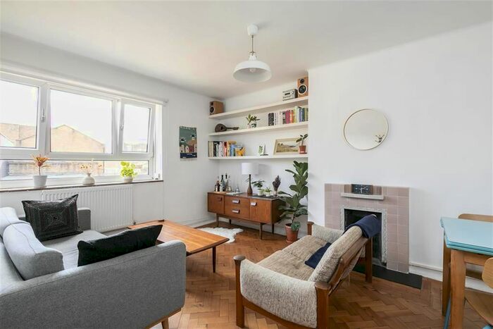 1 Bedroom Flat To Rent In Lordship Terrace, London, N16