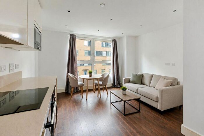 1 Bedroom Flat For Sale In Queensland Road, London, N7