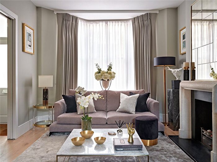 5 Bedroom Terraced House For Sale In Sulgrave Road, London, W6