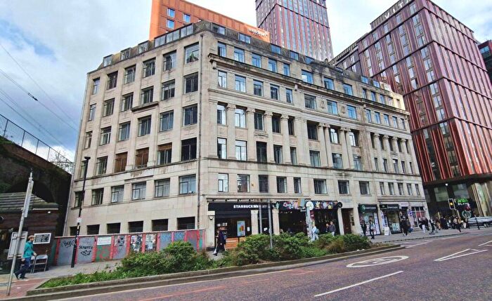 2 Bedroom Apartment To Rent In Oxford Place, Oxford Rd, M1