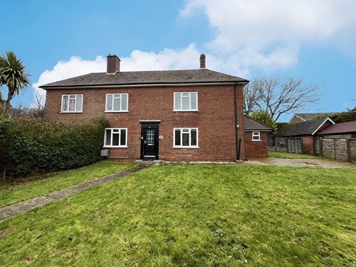 3 Bedroom Property For Sale In Coronation Gardens, Hurst Green, Etchingham, East Sussex, TN19