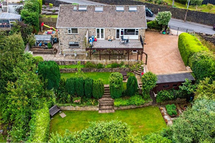 3 Bedroom Detached House For Sale In Causeway Side, Linthwaite, Huddersfield, West Yorkshire, HD7