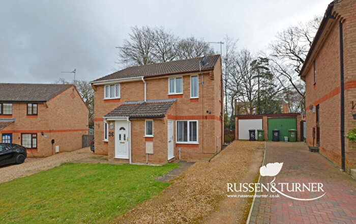 2 Bedroom Semi-Detached House For Sale In Close To The Hospital - A Beautiful Home On Sawston, PE30