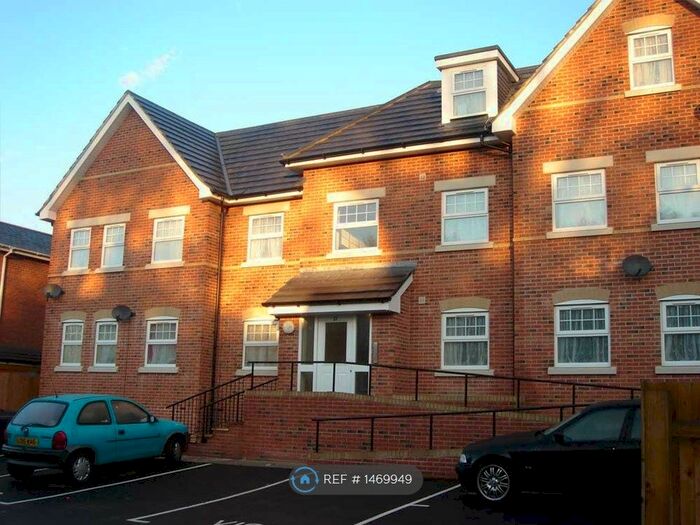 1 Bedroom Flat To Rent In Wessex Road, Poole, BH14