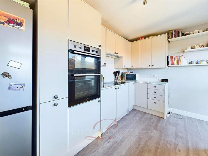 2 Bedroom Detached Bungalow For Sale In Beechwood Close, Mold, CH7