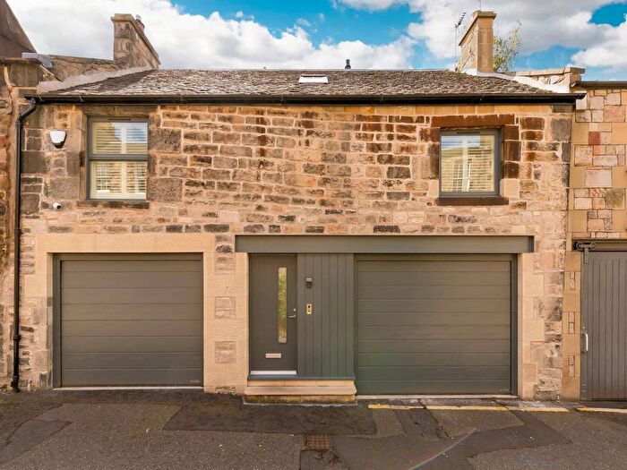 2 Bedroom Mews To Rent In Cumberland Street South East Lane, New Town, Edinburgh, EH3